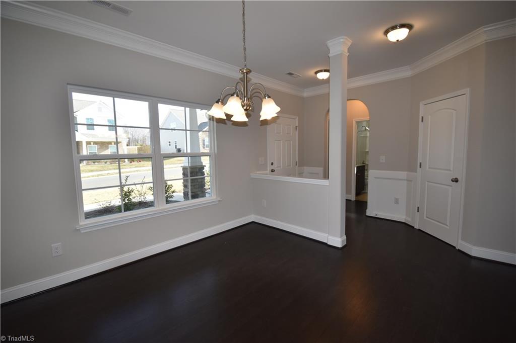 5407 Holbein Gate Road Walkertown, NC 27051 - Photo 5 of 30 Gallery Image 5