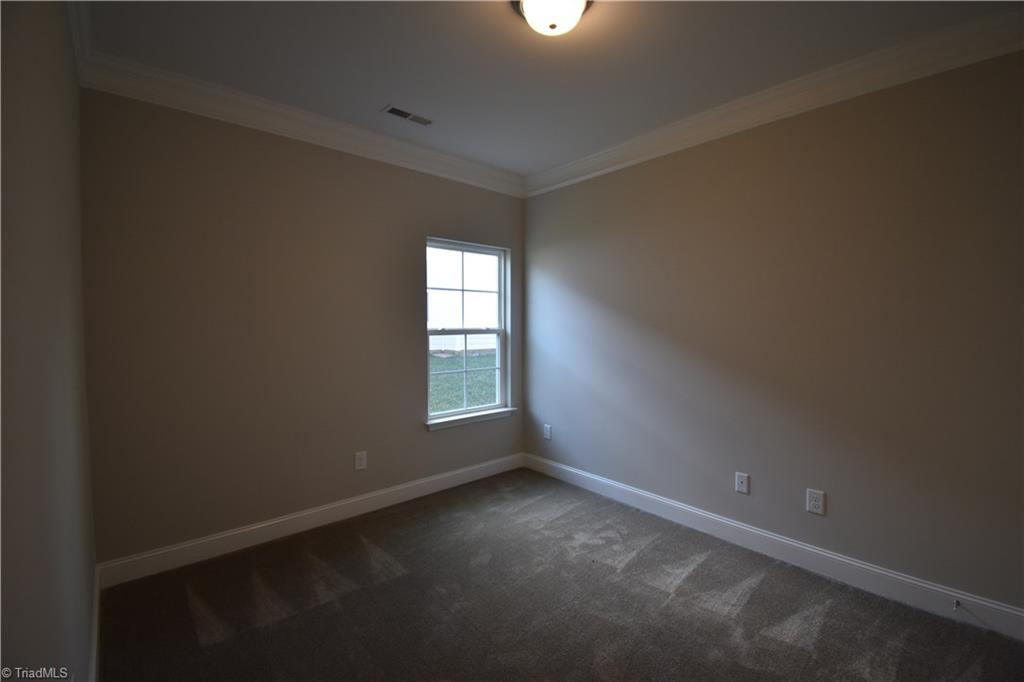5407 Holbein Gate Road Walkertown, NC 27051 - Photo 7 of 30 Gallery Image 7
