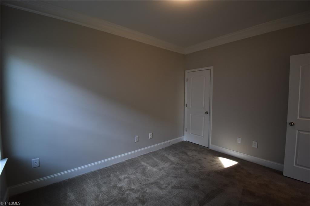 5407 Holbein Gate Road Walkertown, NC 27051 - Photo 8 of 30 Gallery Image 8