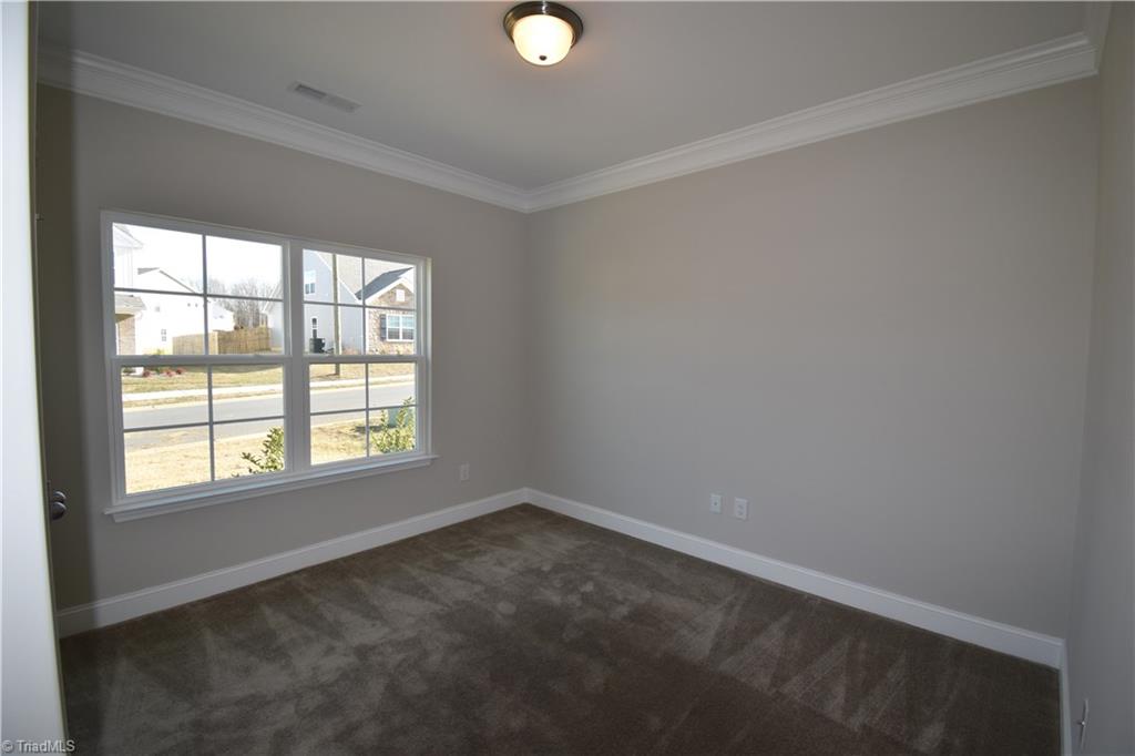 5407 Holbein Gate Road Walkertown, NC 27051 - Photo 10 of 30 Gallery Image 10