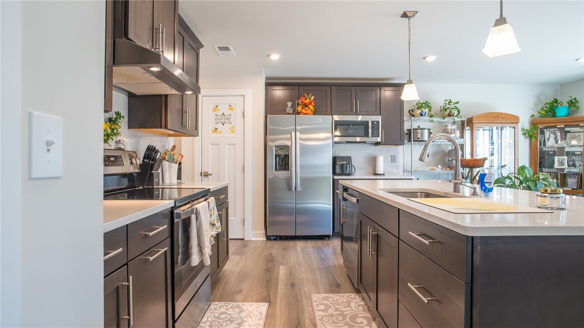 173 Dunroyal Road Fountain Inn, SC 29644 - Photo 6 of 13