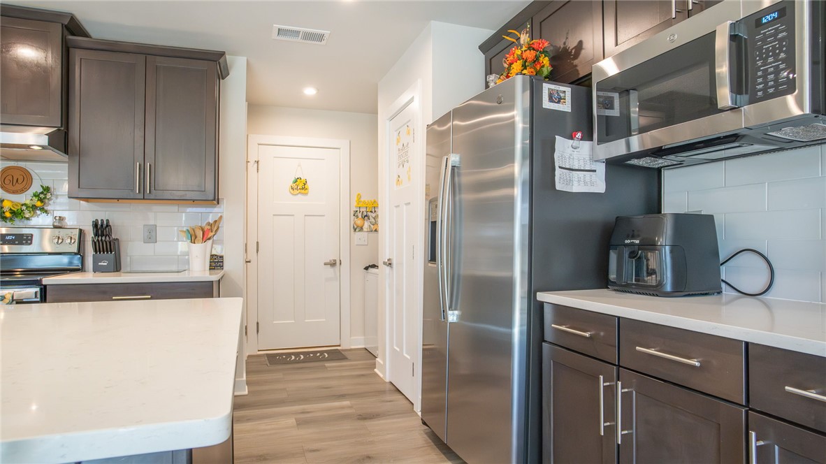 173 Dunroyal Road Fountain Inn, SC 29644 - Photo 7 of 13