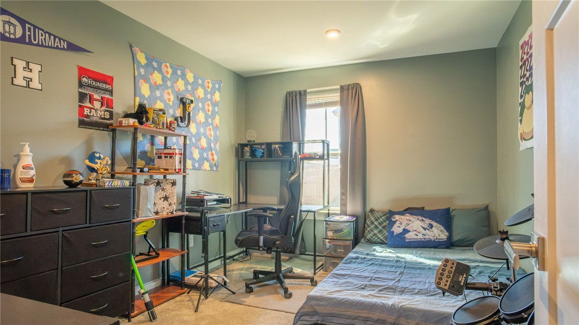 173 Dunroyal Road Fountain Inn, SC 29644 - Photo 10 of 13