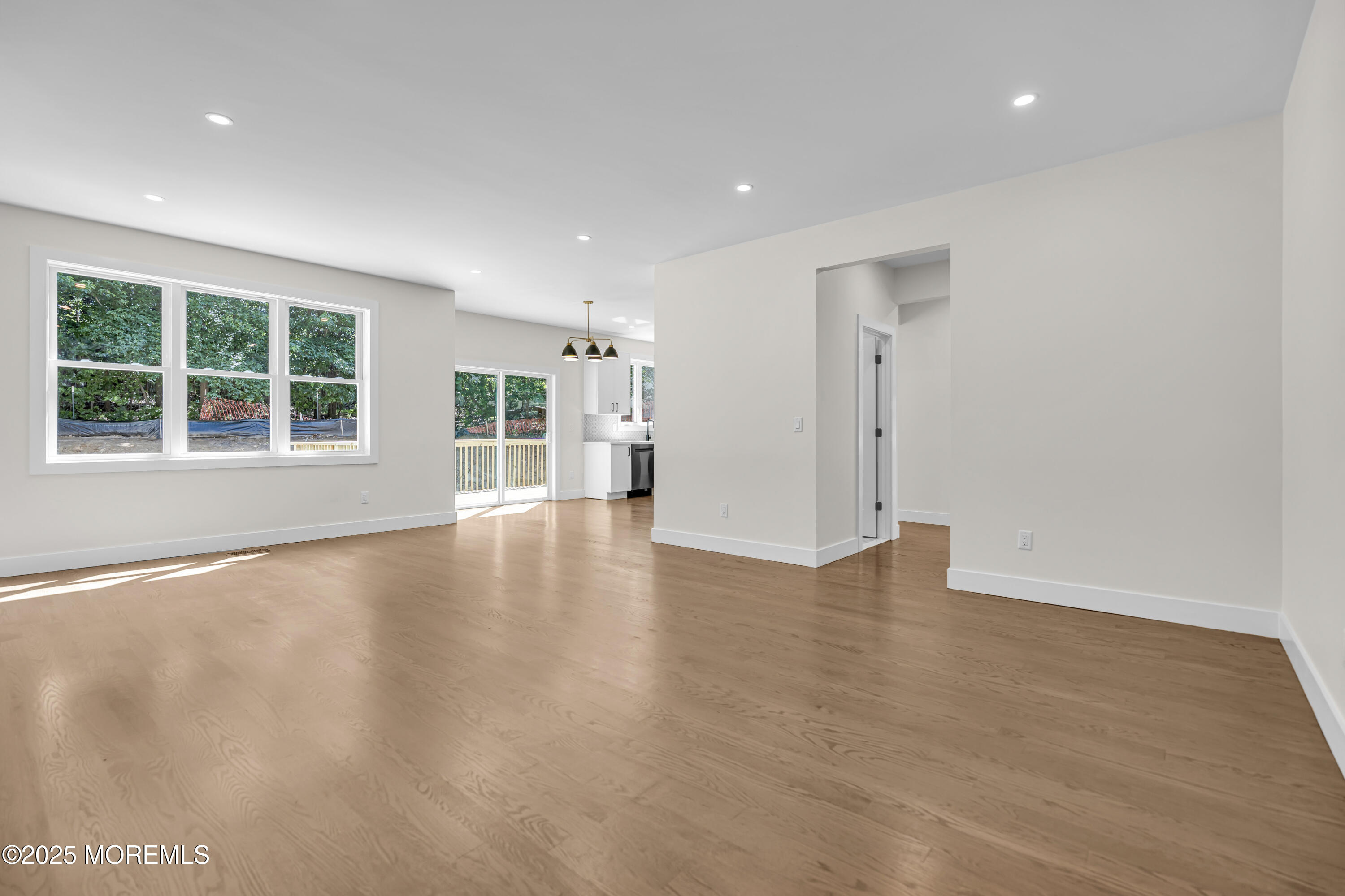 21 Pension Hill Road, Unit 1 Englishtown, NJ 07726 - Photo 11 of 41 014_dsc09161_340