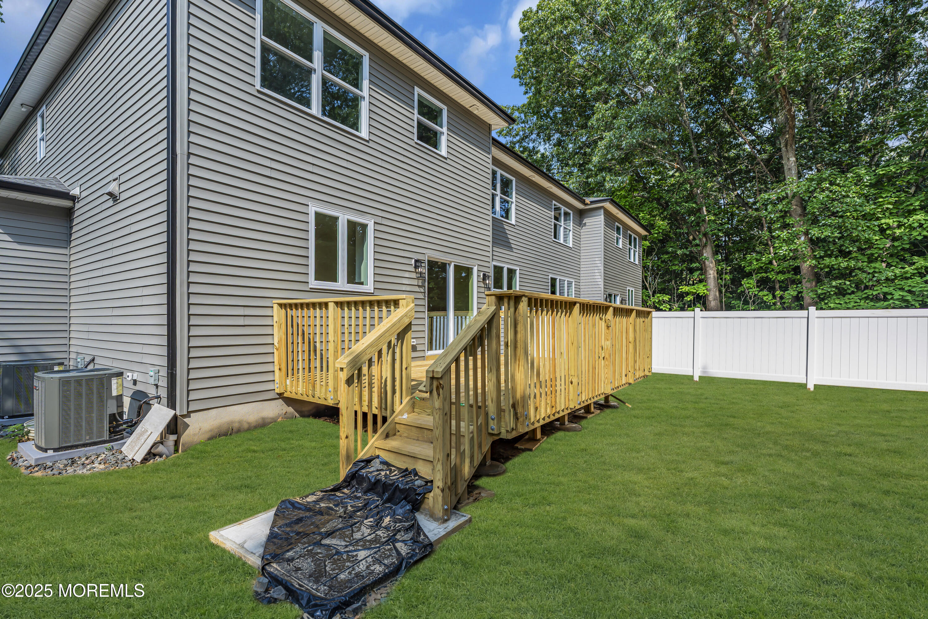 21 Pension Hill Road, Unit 1 Englishtown, NJ 07726 - Photo 40 of 41 075_dsc09471-1_238