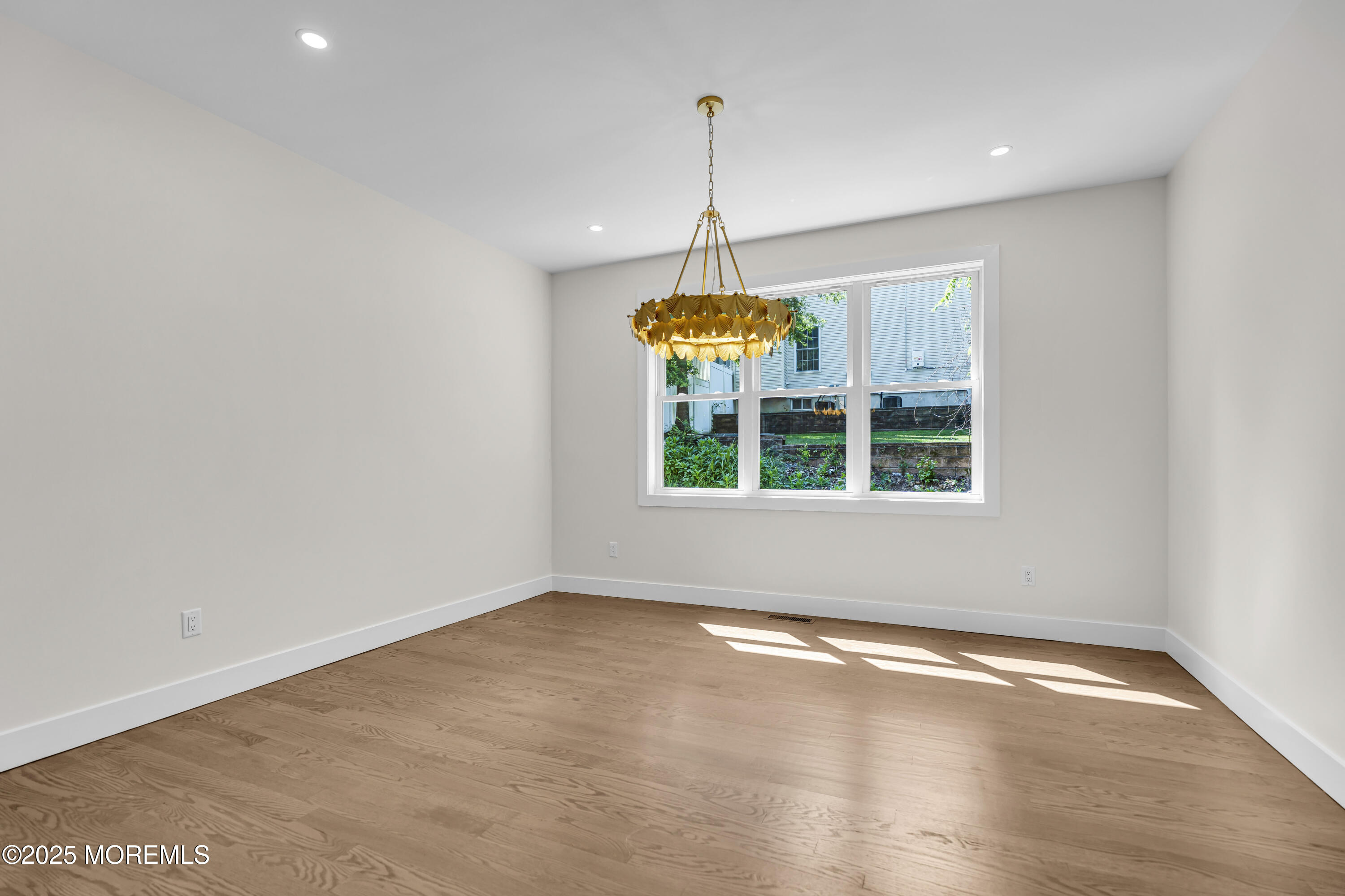 21 Pension Hill Road, Unit 1 Englishtown, NJ 07726 - Photo 6 of 41 008_dsc09131_829