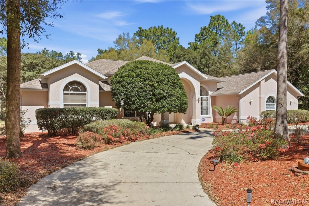 2399 West Pine Ridge Boulevard Beverly Hills, FL 34465 - Photo 2 of 46