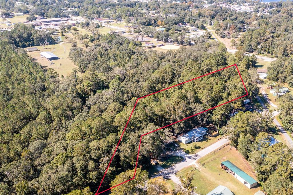 Tbd Southeast 5th Avenue Lake Butler, FL 32054 - Photo 19 of 26 a view of a city