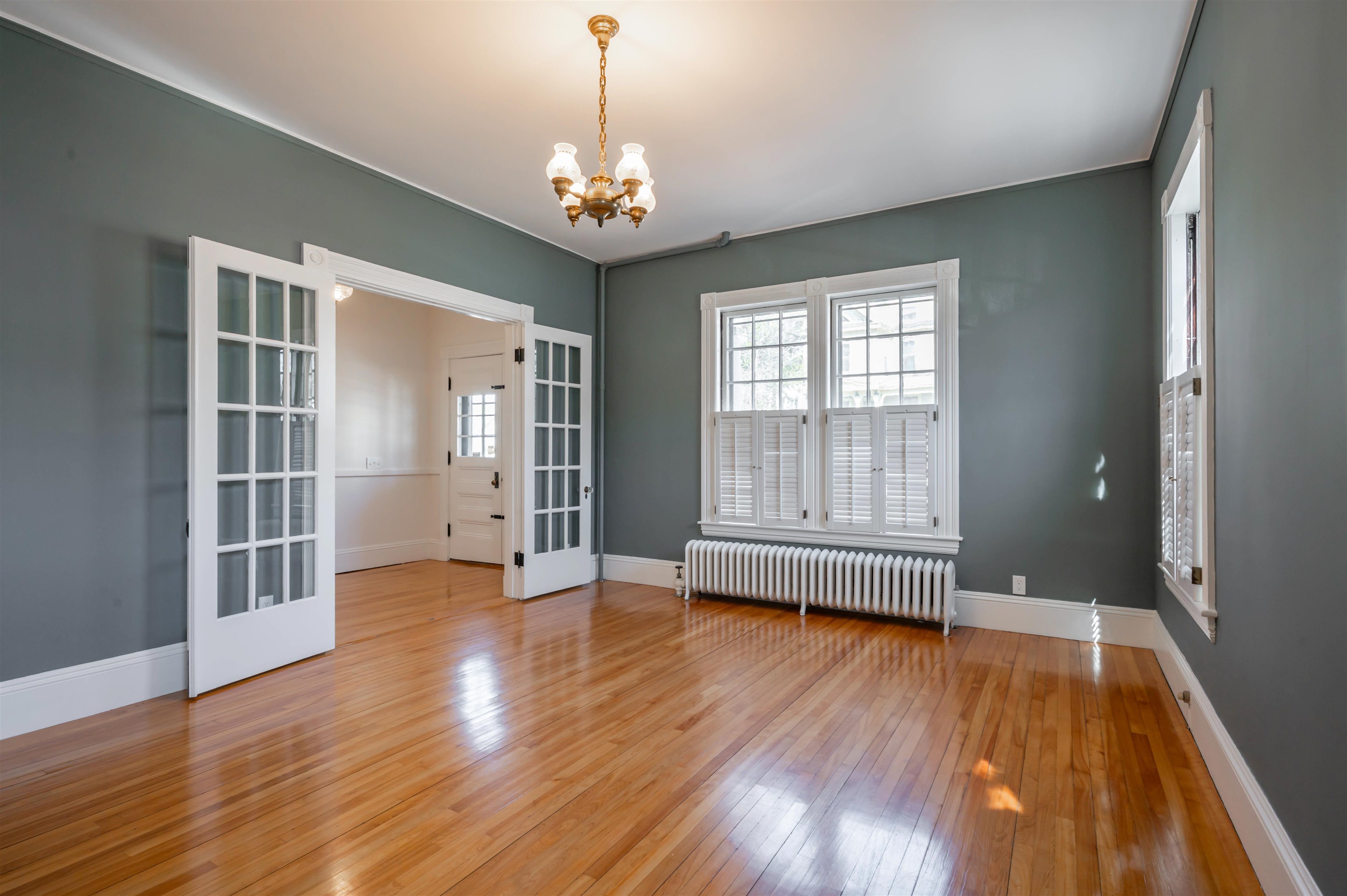 18 Manchester Street Nashua, NH 03064 - Photo 21 of 53