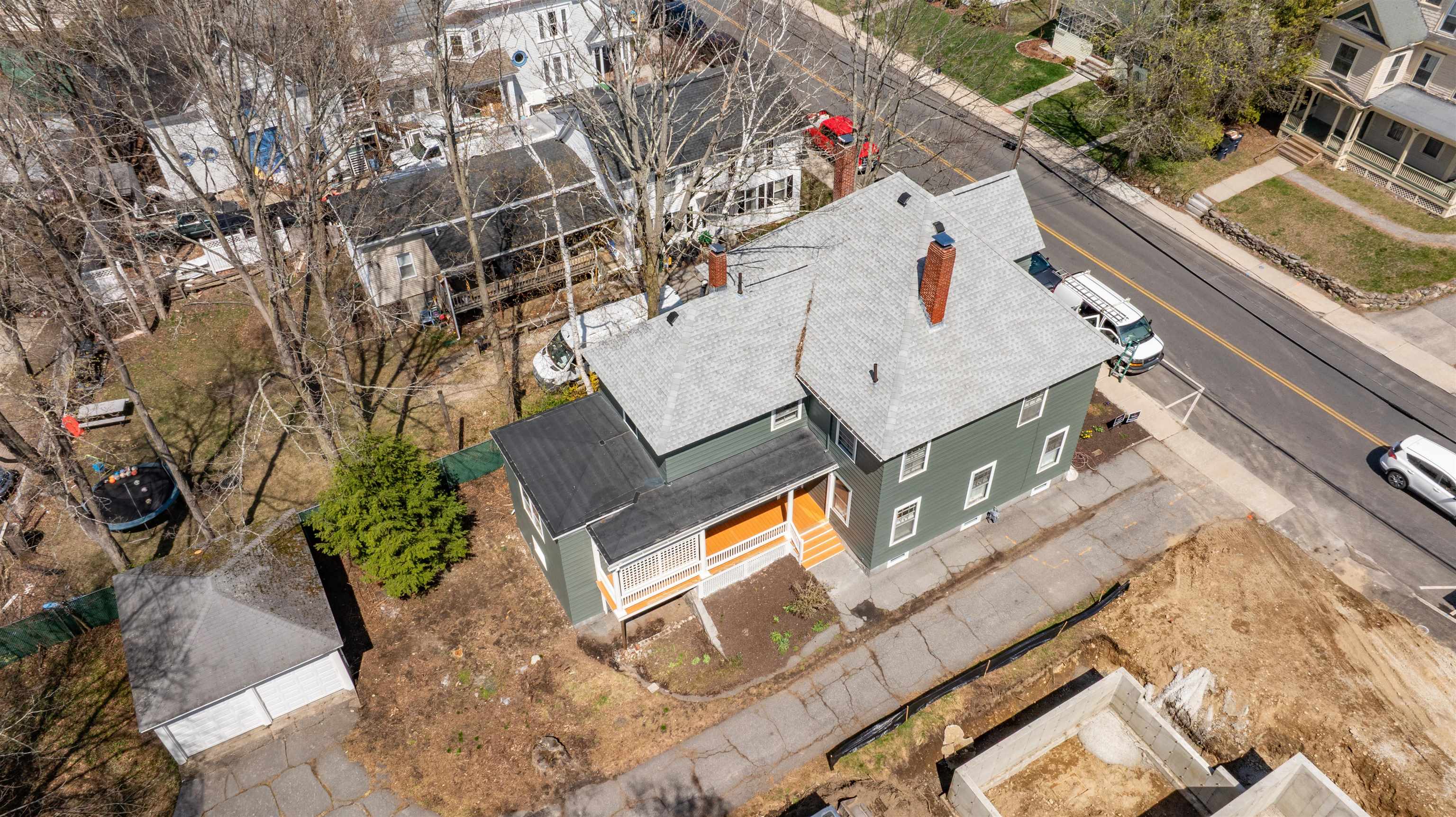 18 Manchester Street Nashua, NH 03064 - Photo 46 of 53