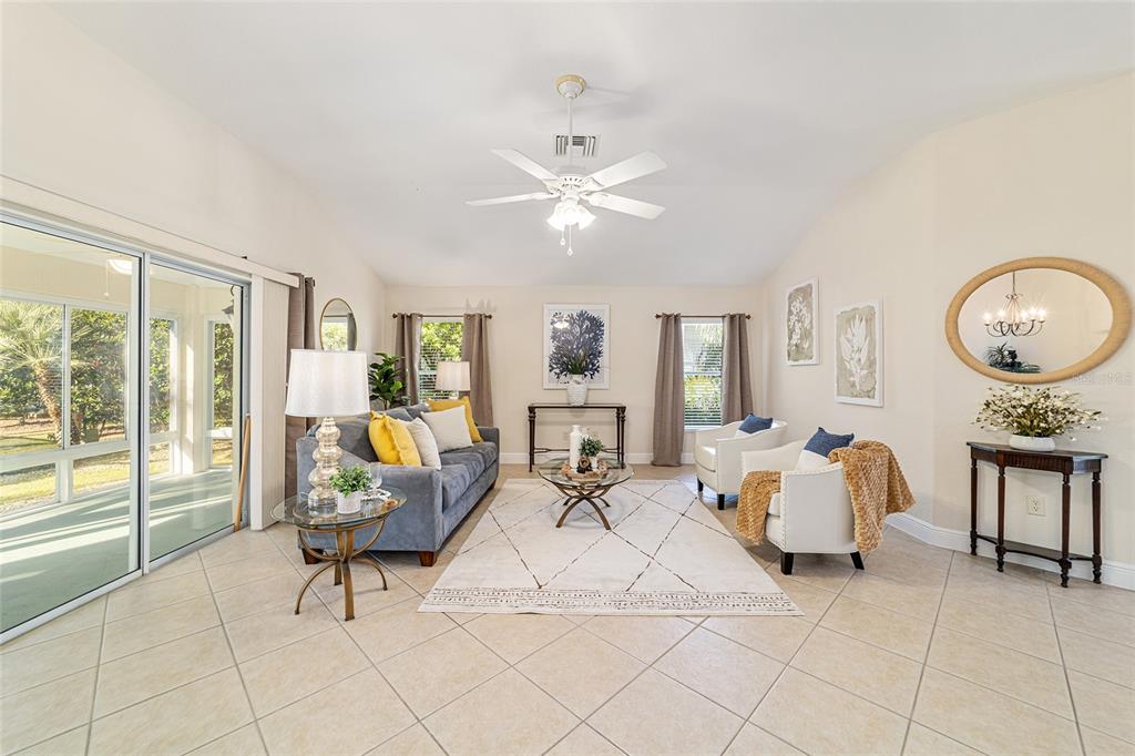 973 Isle Of Palms Path The Villages, FL 32162 - Photo 14 of 72