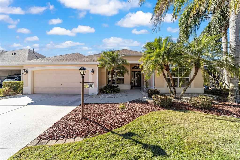 973 Isle Of Palms Path The Villages, FL 32162 - Photo 6 of 72