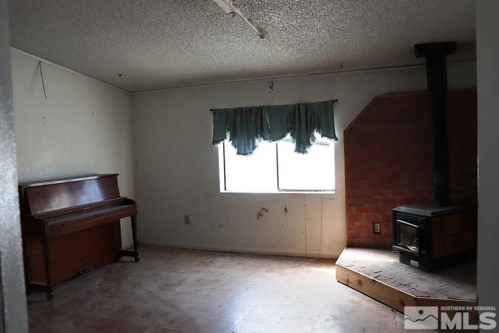 270 McNeil Road Winnemucca, NV 89445 - Photo 8 of 21 a view of workspace with windows