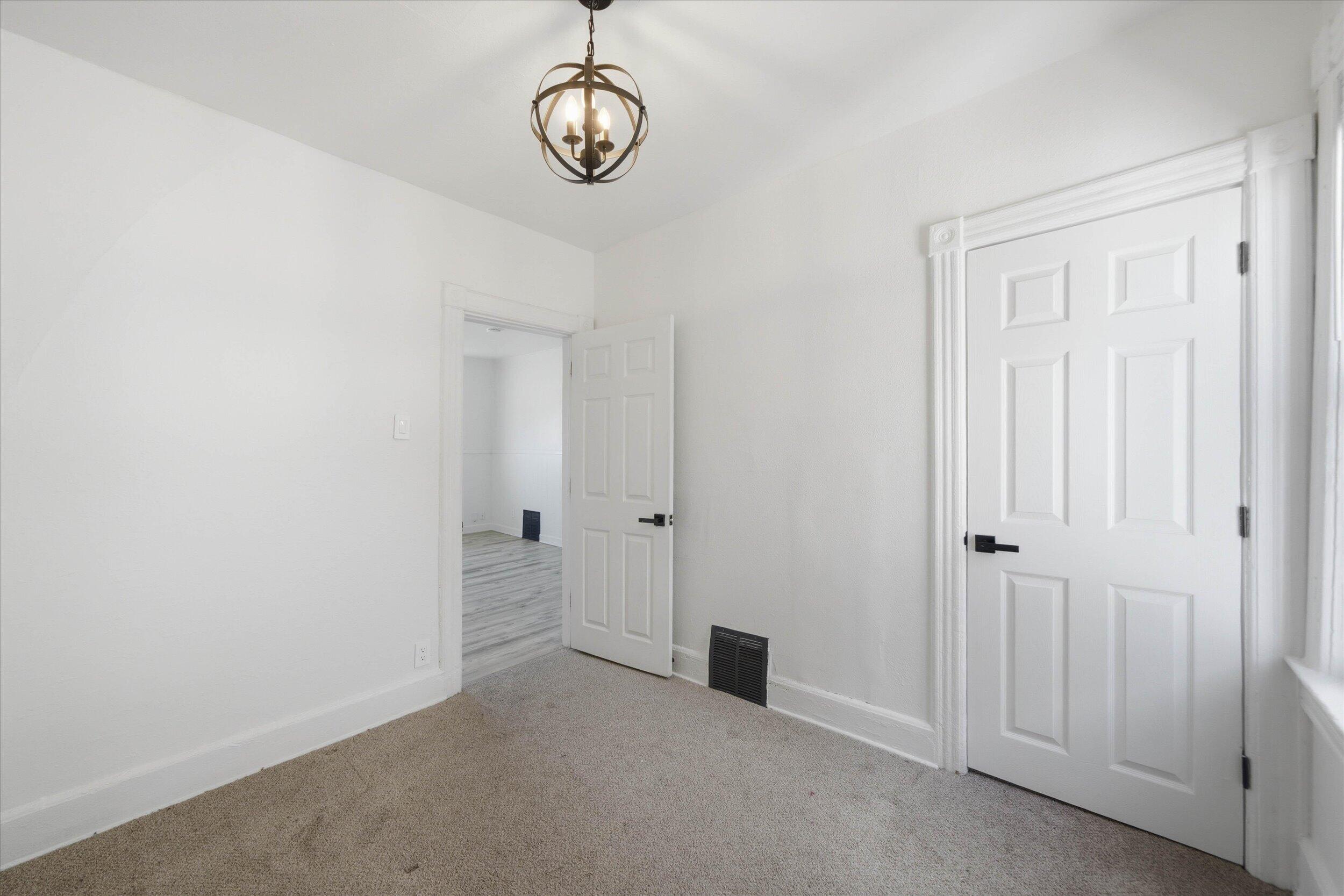 3205 North 3rd Street, Unit 3207 Milwaukee, WI 53212 - Photo 18 of 39 upper