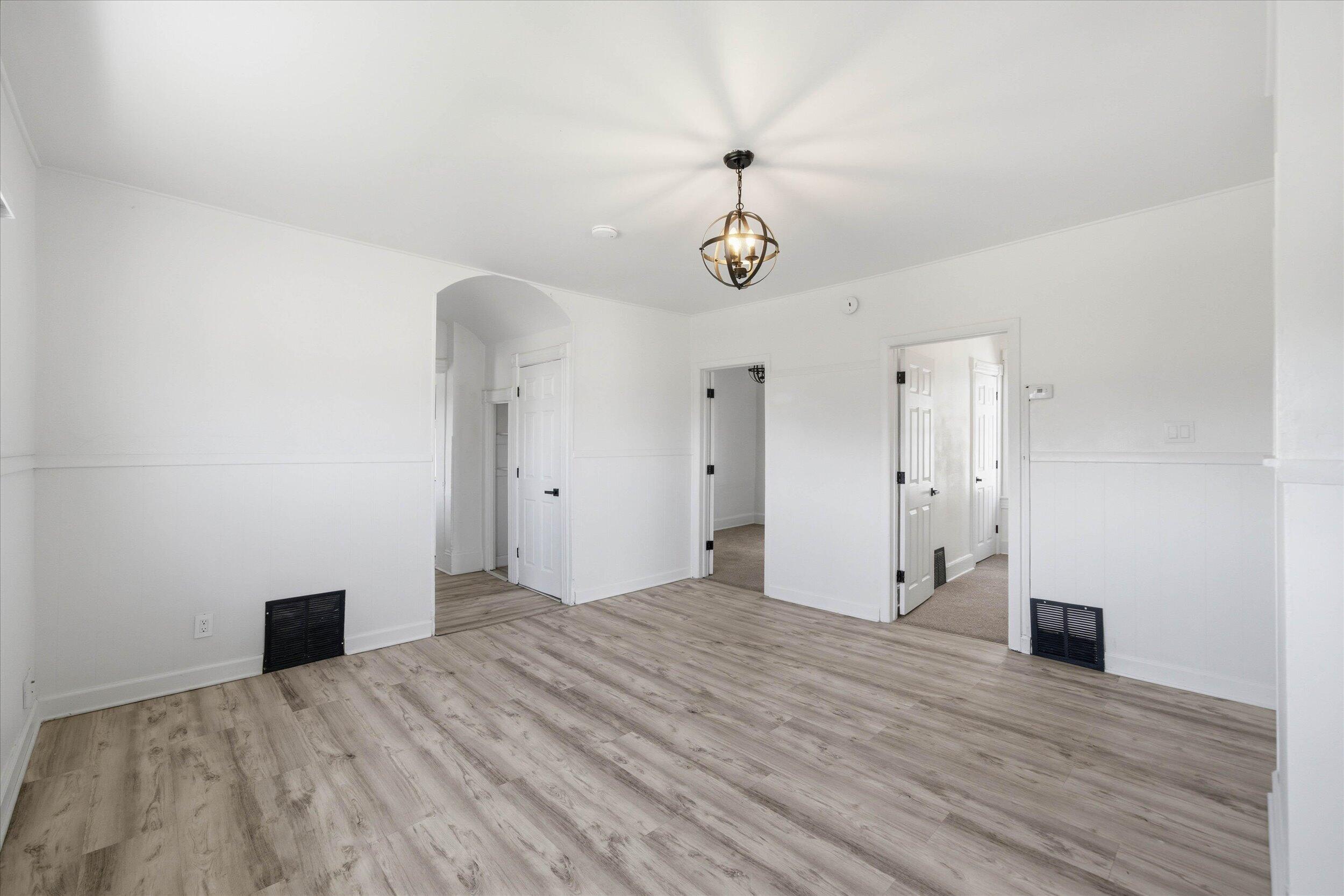 3205 North 3rd Street, Unit 3207 Milwaukee, WI 53212 - Photo 4 of 39 upper