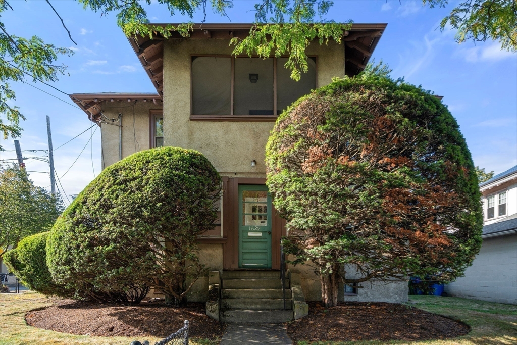 1208 Walnut Street Newton, MA 02461 - Photo 10 of 25