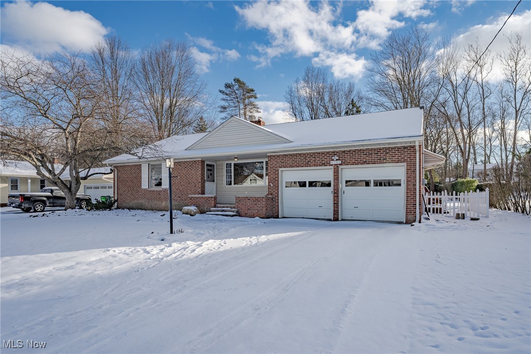 6708 Thornapple Road Cleveland, OH 44143 - Photo 2 of 40 Gallery Image 2