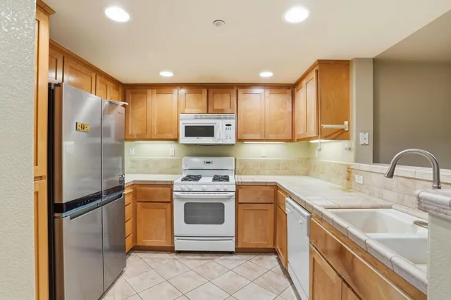 $3,495 | 1418 Allegado Alley, San Jose, CA 95128