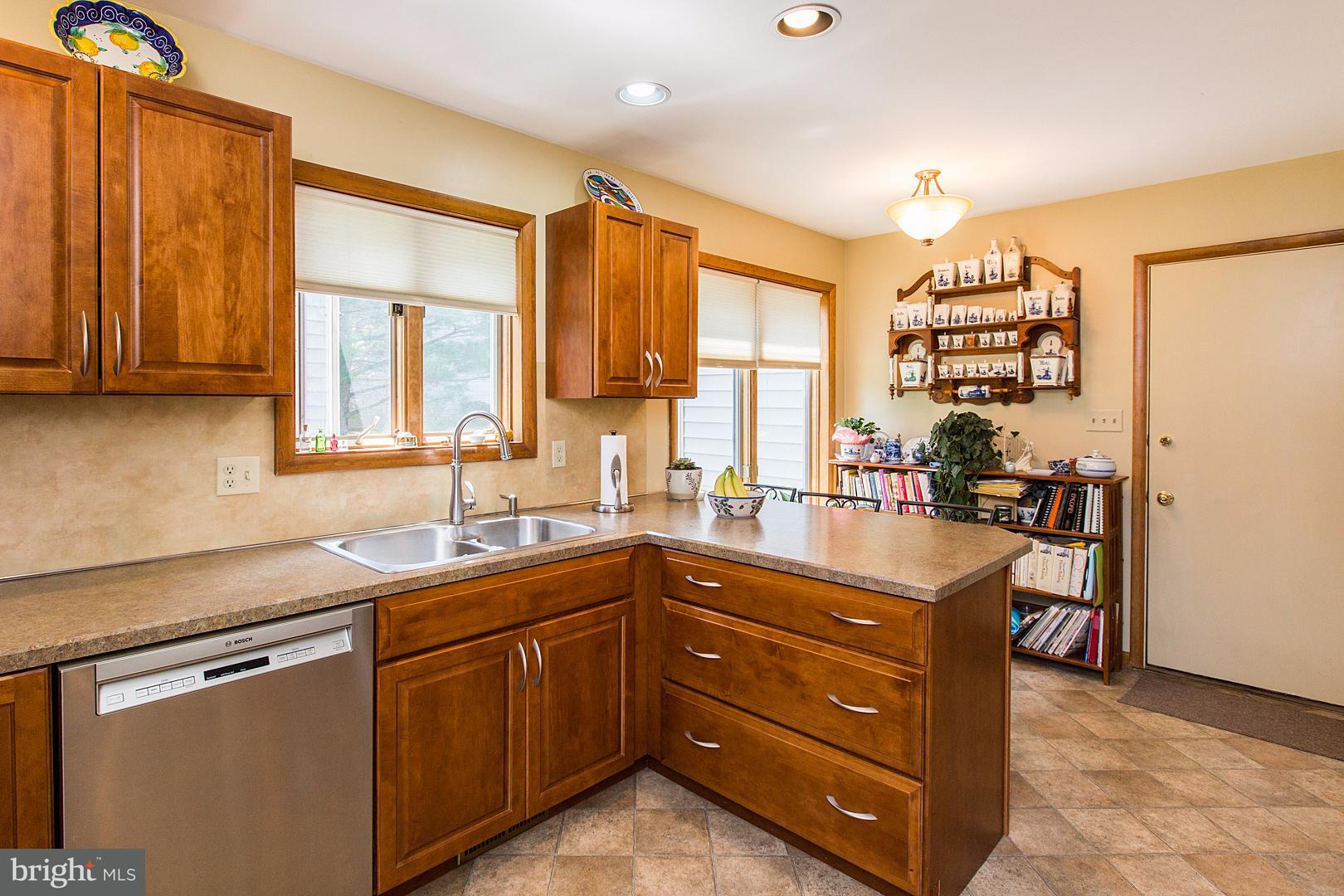757 Oxford Road Lancaster, PA 17601 - Photo 16 of 57 Gallery Image 16
