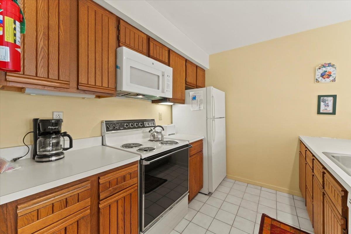 41 High Point Drive, Unit E 23 Stratton, VT 05155 - Photo 4 of 26 Gallery Image 4
