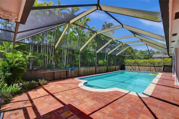 $1,350,000 | 7360 Southwest 120th Street, Pinecrest, FL 33156