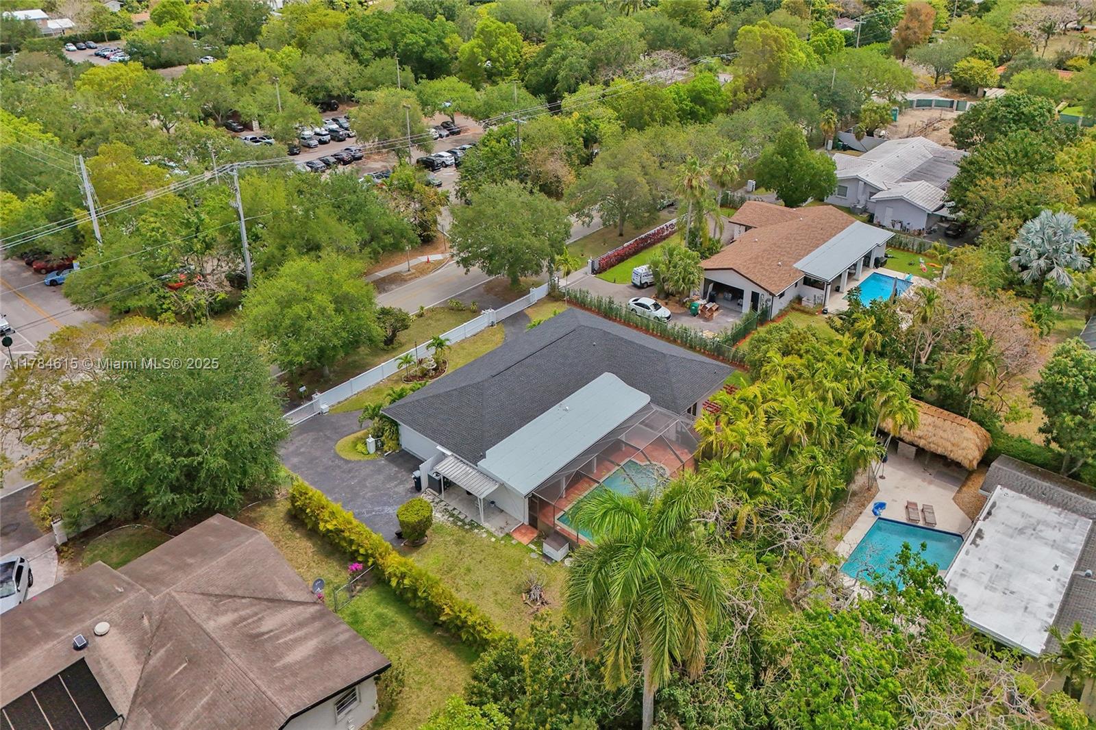 7360 Southwest 120th Street Pinecrest, FL 33156 - Photo 65 of 68