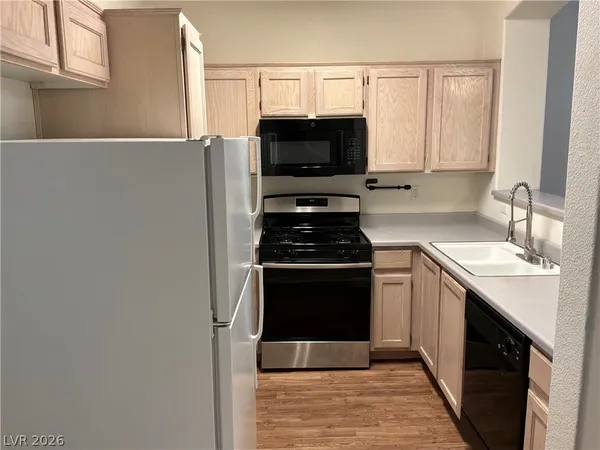 $1,750 | 1310 Silver Sierra Street, Las Vegas, NV 89128