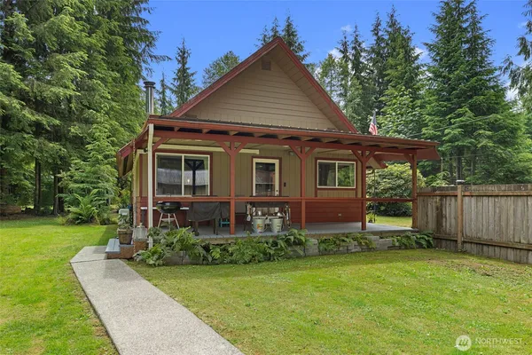 $499,000 | 22205 South Forest Loop Road, Granite Falls, WA 98252