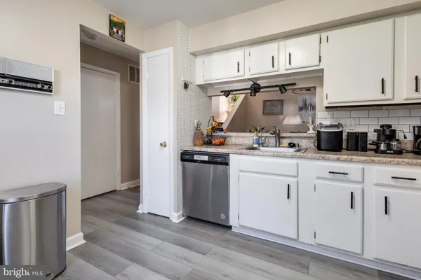 $2,400 | 9308 Canterbury Riding, Unit 23, Laurel, MD 20723