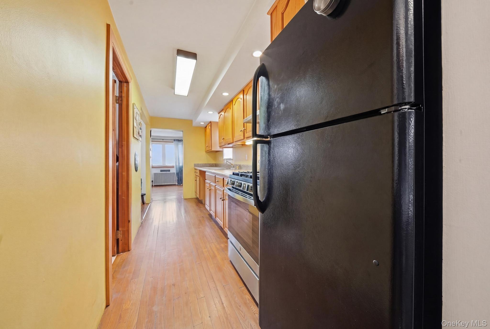39 West 11th Road Queens, NY 11693 - Photo 8 of 28 Virtually changed