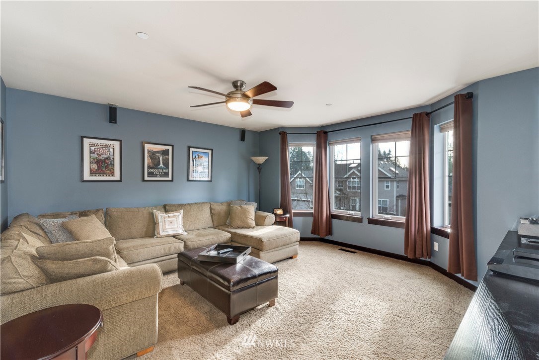 215 233rd Place Southeast Bothell, WA 98021 - Photo 14 of 23