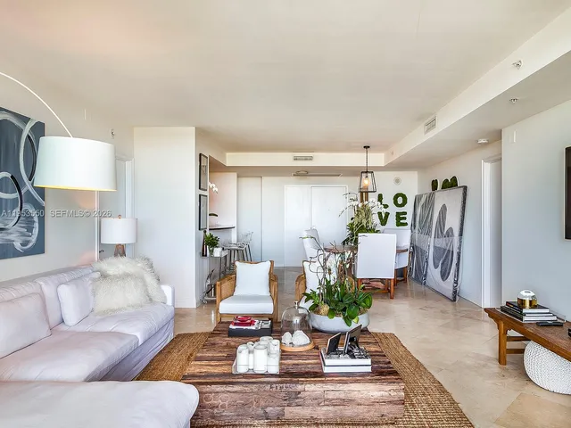 $1,750,000 | 3400 Southwest 27th Avenue, Unit 1005, Miami, FL 33133