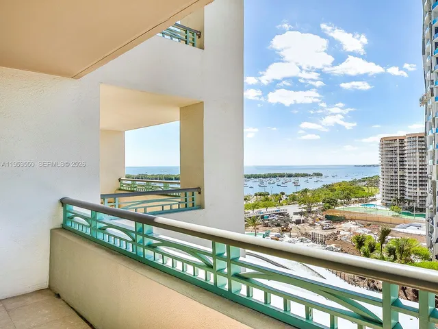 $1,750,000 | 3400 Southwest 27th Avenue, Unit 1005, Miami, FL 33133