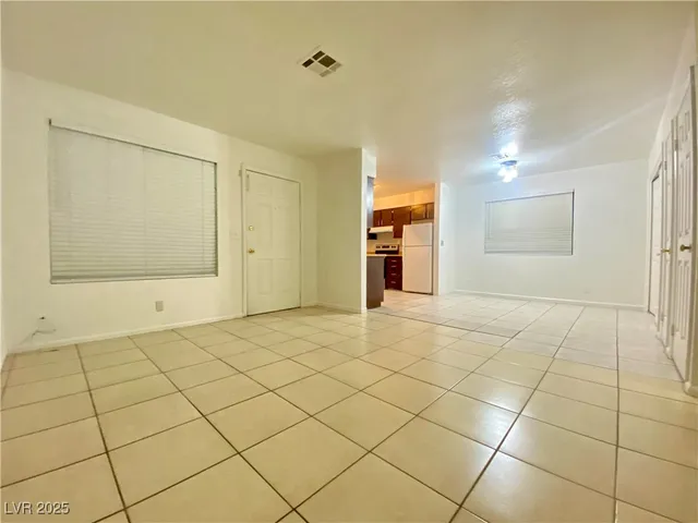 $995 | 5284 Hagemann Lane, Unit D, Las Vegas, NV 89110