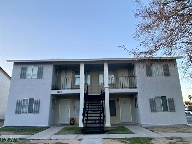 $995 | 5284 Hagemann Lane, Unit D, Las Vegas, NV 89110