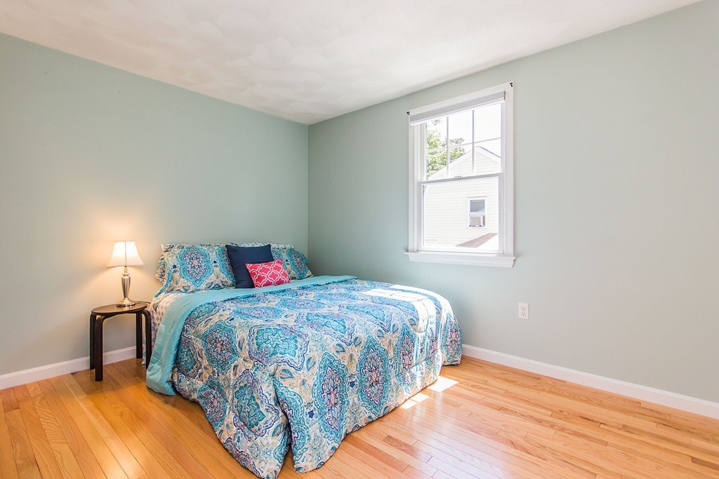 37 Wilmot Road Waltham, MA 02453 - Photo 21 of 30 Gallery Image 21