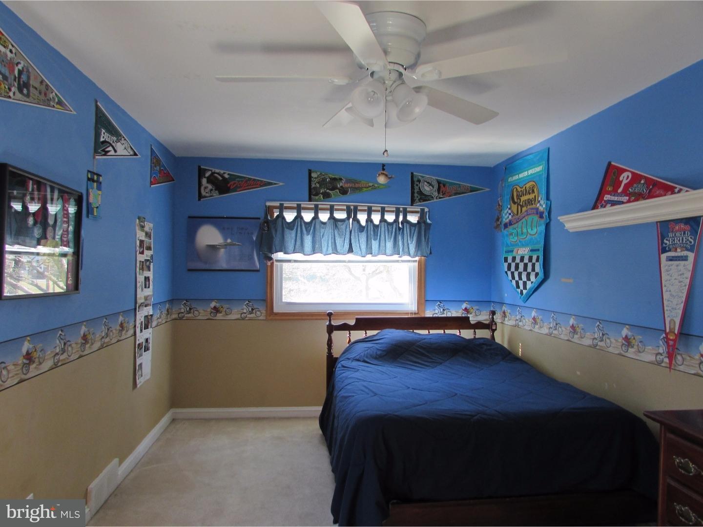 405 Bell Avenue Springfield, PA 19064 - Photo 8 of 14 Bedroom 3