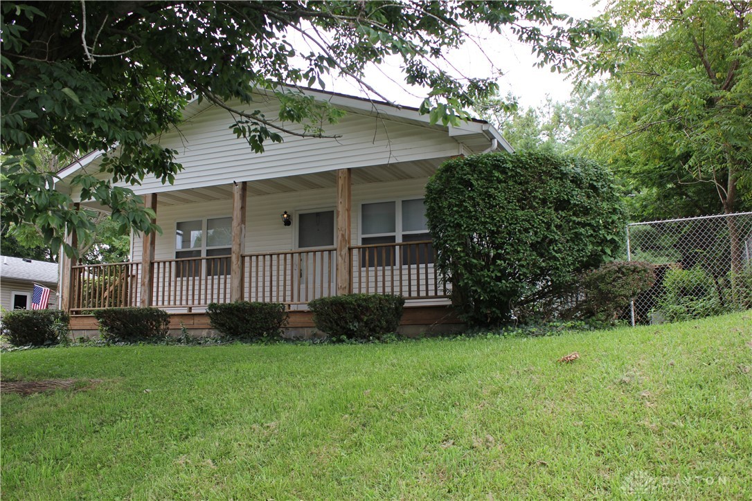 134 South Light Street Springfield, OH 45506 - Photo 2 of 23 Gallery Image 2