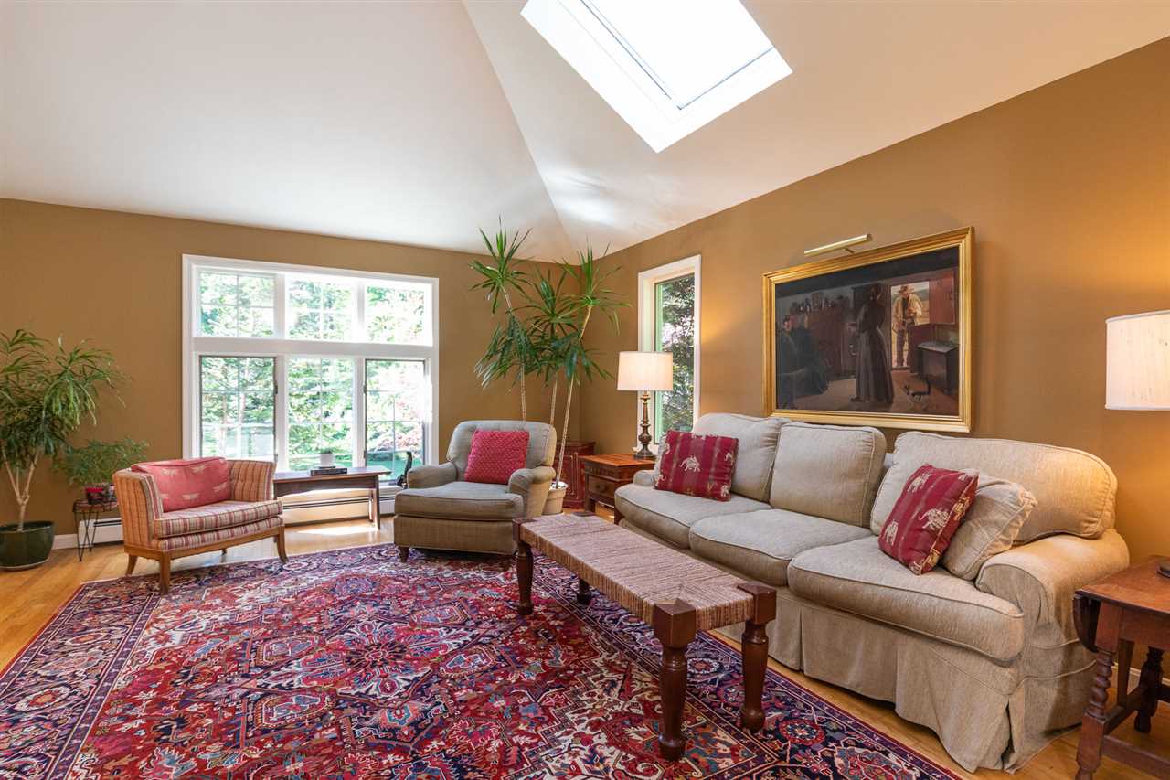 19 Fieldstone Circle Hampton, NH 03842 - Photo 5 of 40 Gallery Image 5
