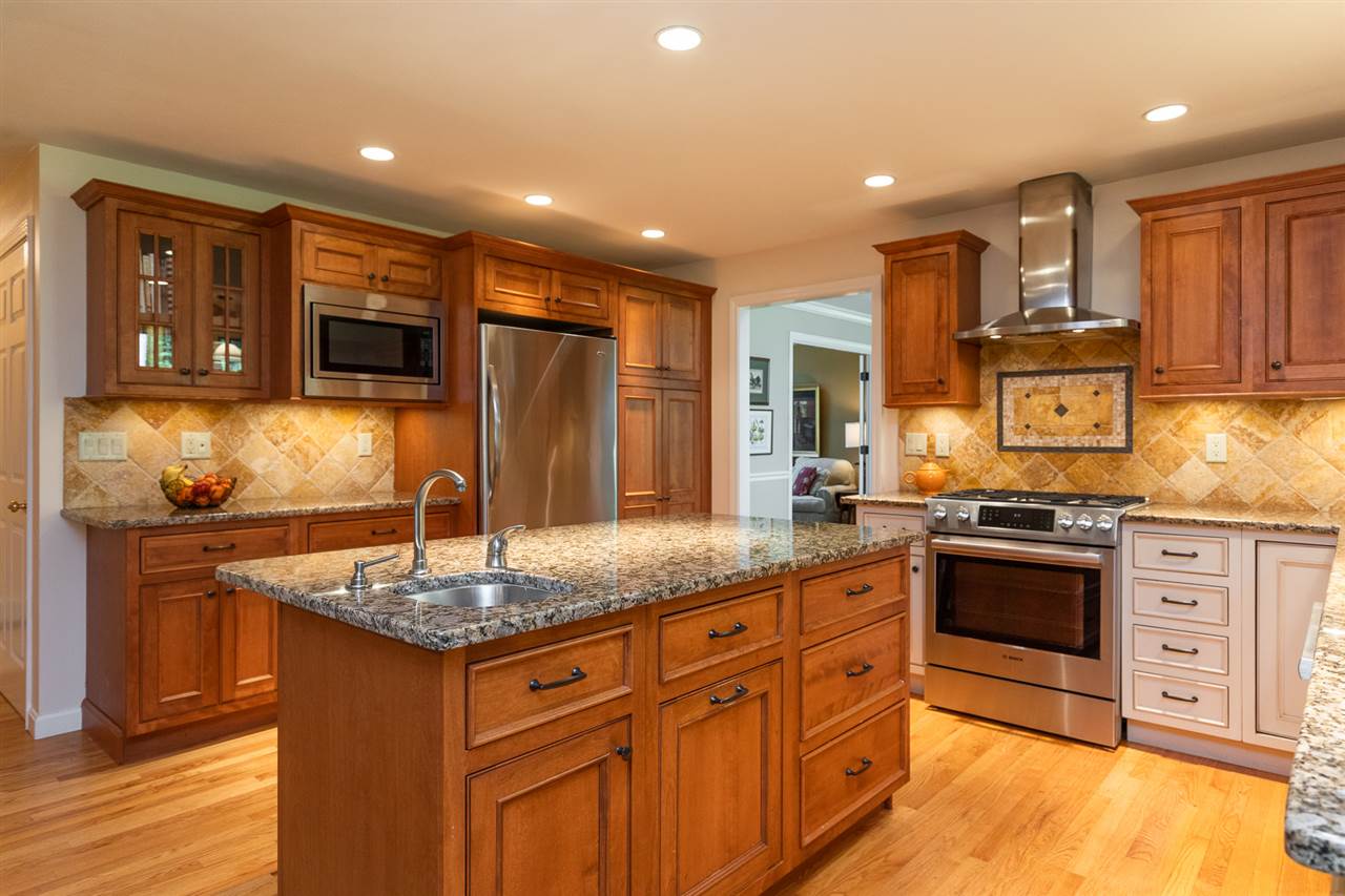 19 Fieldstone Circle Hampton, NH 03842 - Photo 10 of 40 Gallery Image 10