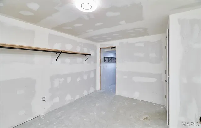 $405,000 | 340 Birchwood Drive, Moscow Mills, MO 63362