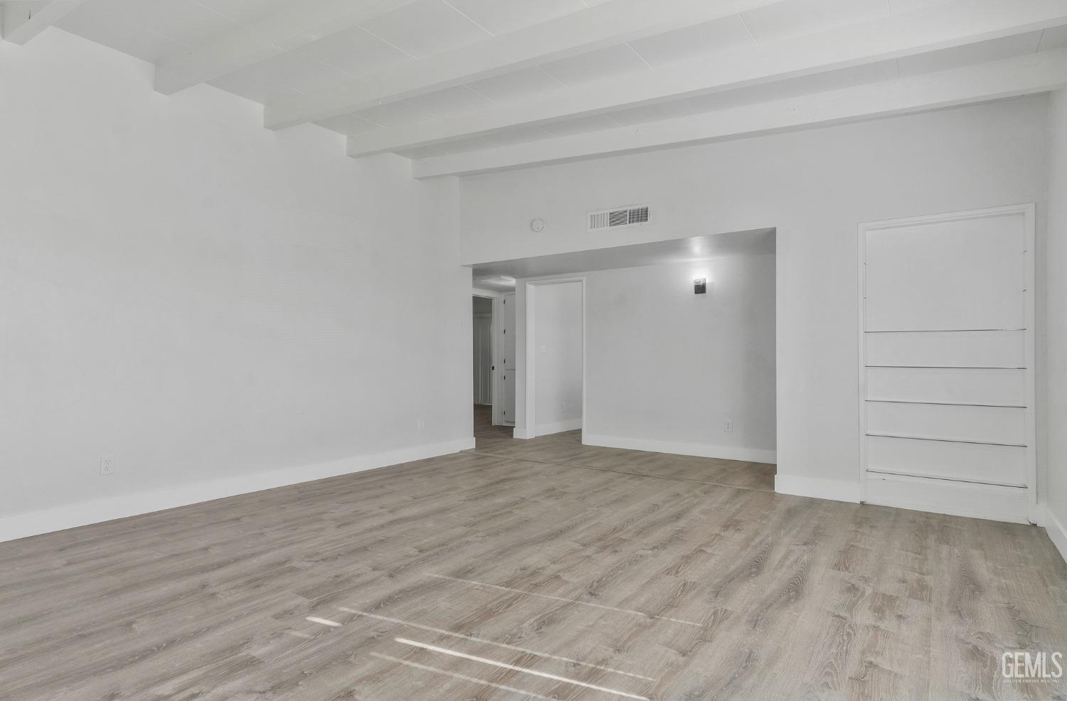 Undisclosed Address Bakersfield, CA 93305 - Photo 8 of 23 a view of an empty room