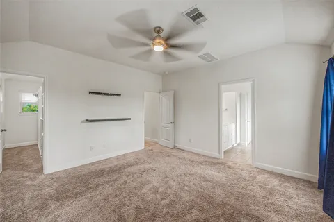 $300,000 | 2102 Red Cedar Ridge Way, Houston, TX 77080