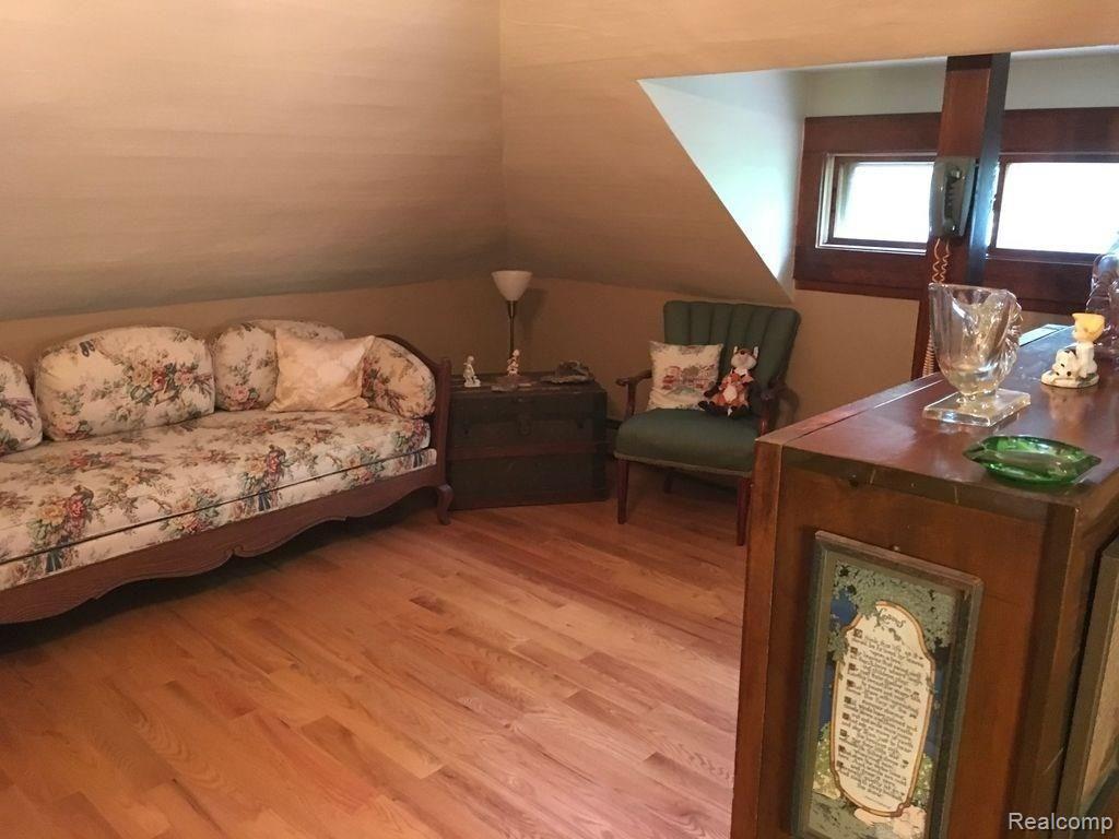 10139 Pound Road Columbus, MI 48063 - Photo 36 of 54 Second floor loft area.jpg