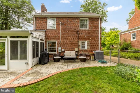 $1,215,000 | 1407 North Inglewood Street, Arlington, VA 22205