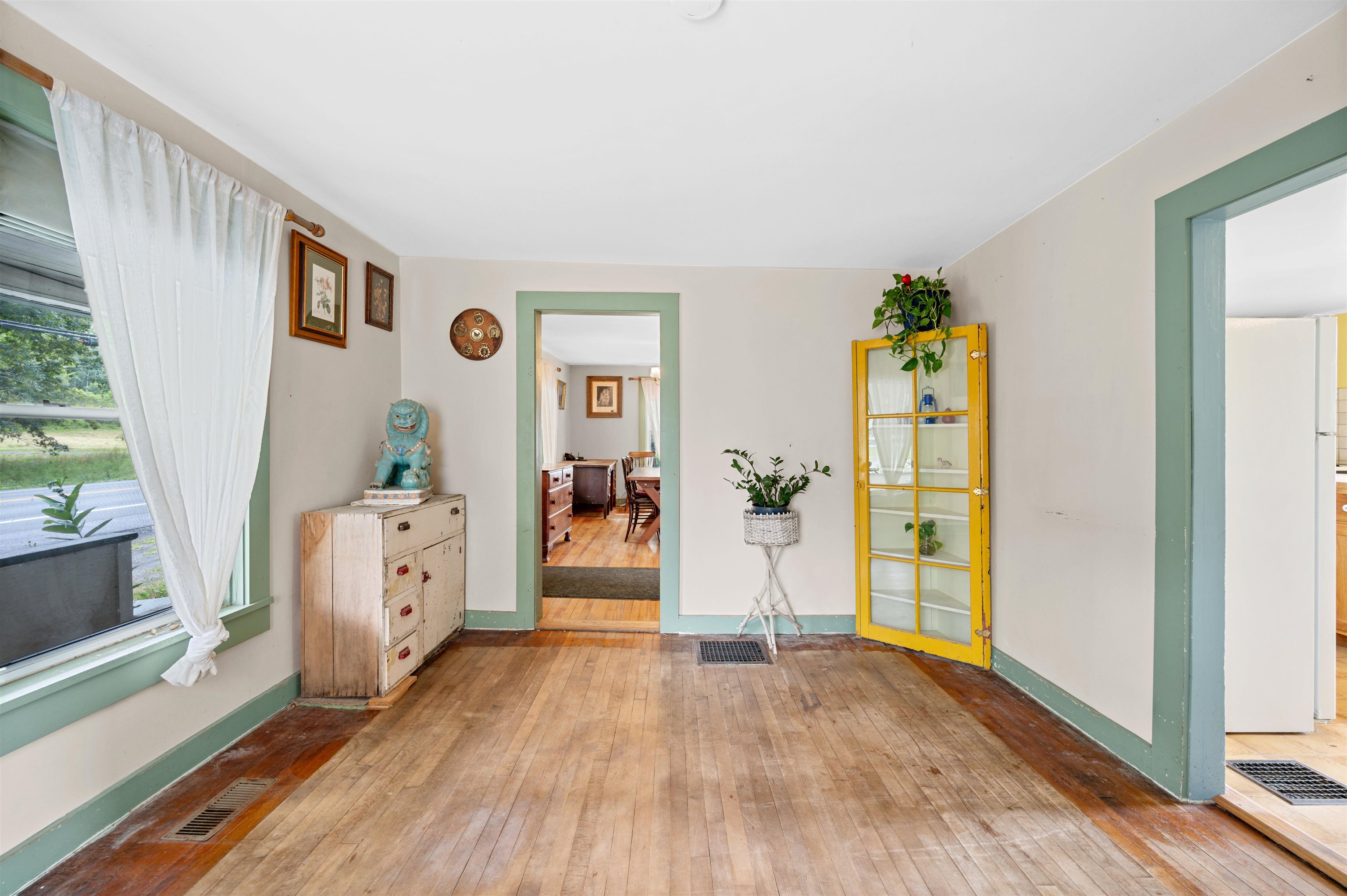 1091 Pucker Street Stowe, VT 05672 - Photo 12 of 35