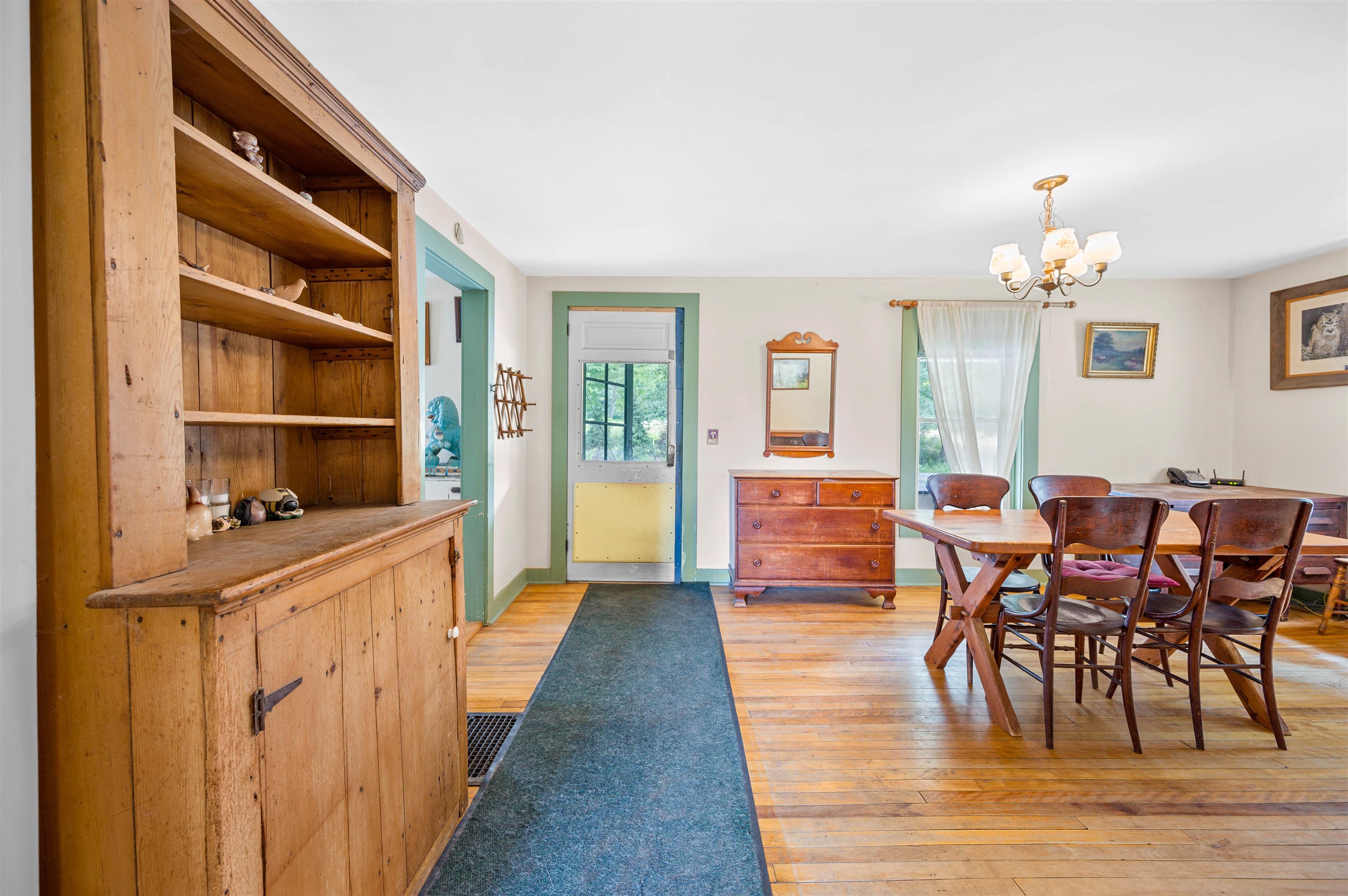 1091 Pucker Street Stowe, VT 05672 - Photo 19 of 35