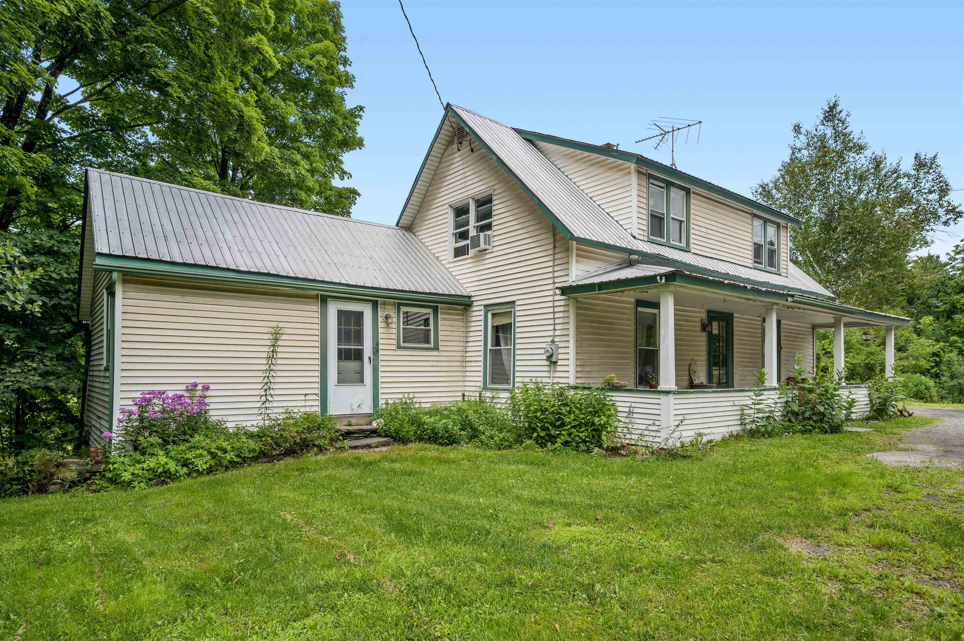 1091 Pucker Street Stowe, VT 05672 - Photo 31 of 35