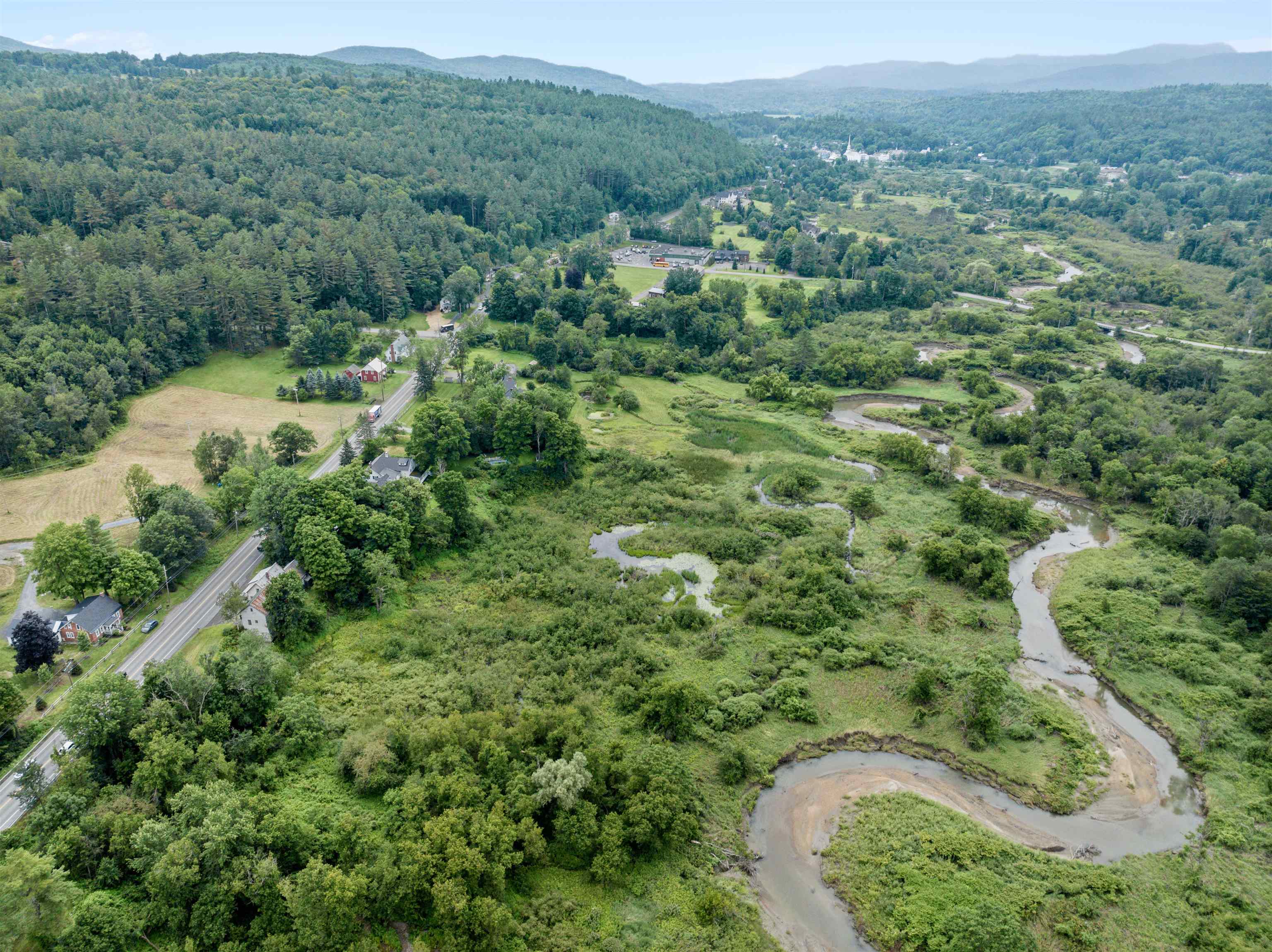 1091 Pucker Street Stowe, VT 05672 - Photo 6 of 35