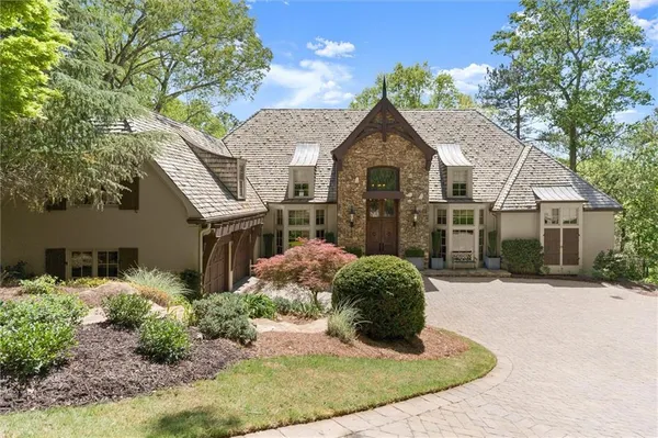 $3,200,000 | 581 Pine Valley Road Southeast, Marietta, GA 30067